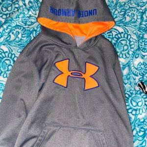 Under Armour pullover